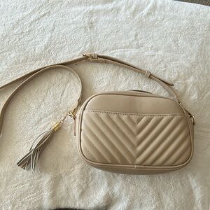 Beige crossbody bag